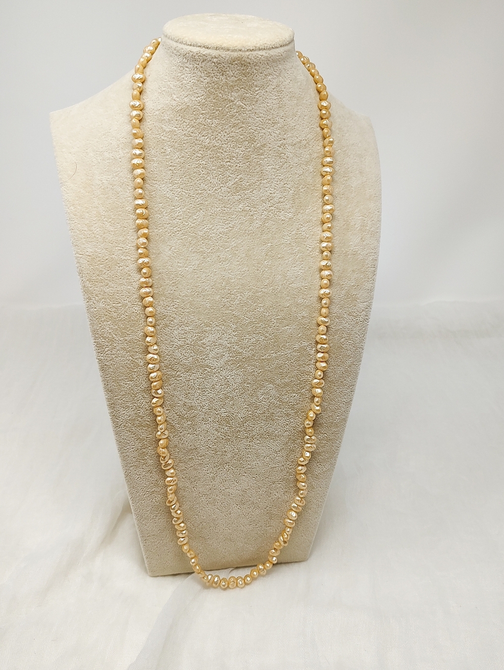 Elegant Champagne Pearl Strand Necklace - Women Jewelry